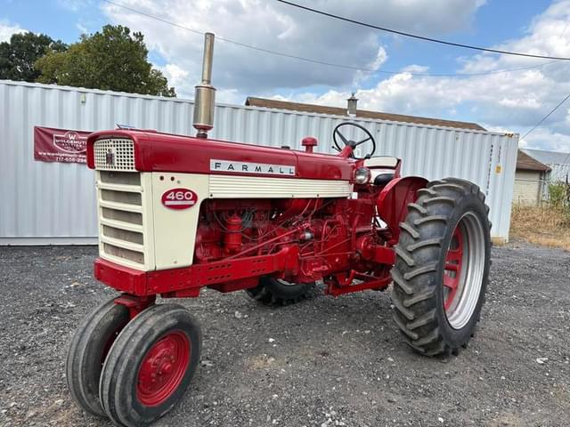 Image of Farmall 460 equipment image 2