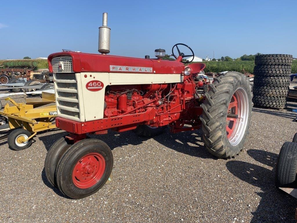 Main image Farmall 460