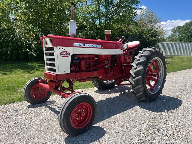 Image of Farmall 460 equipment image 2