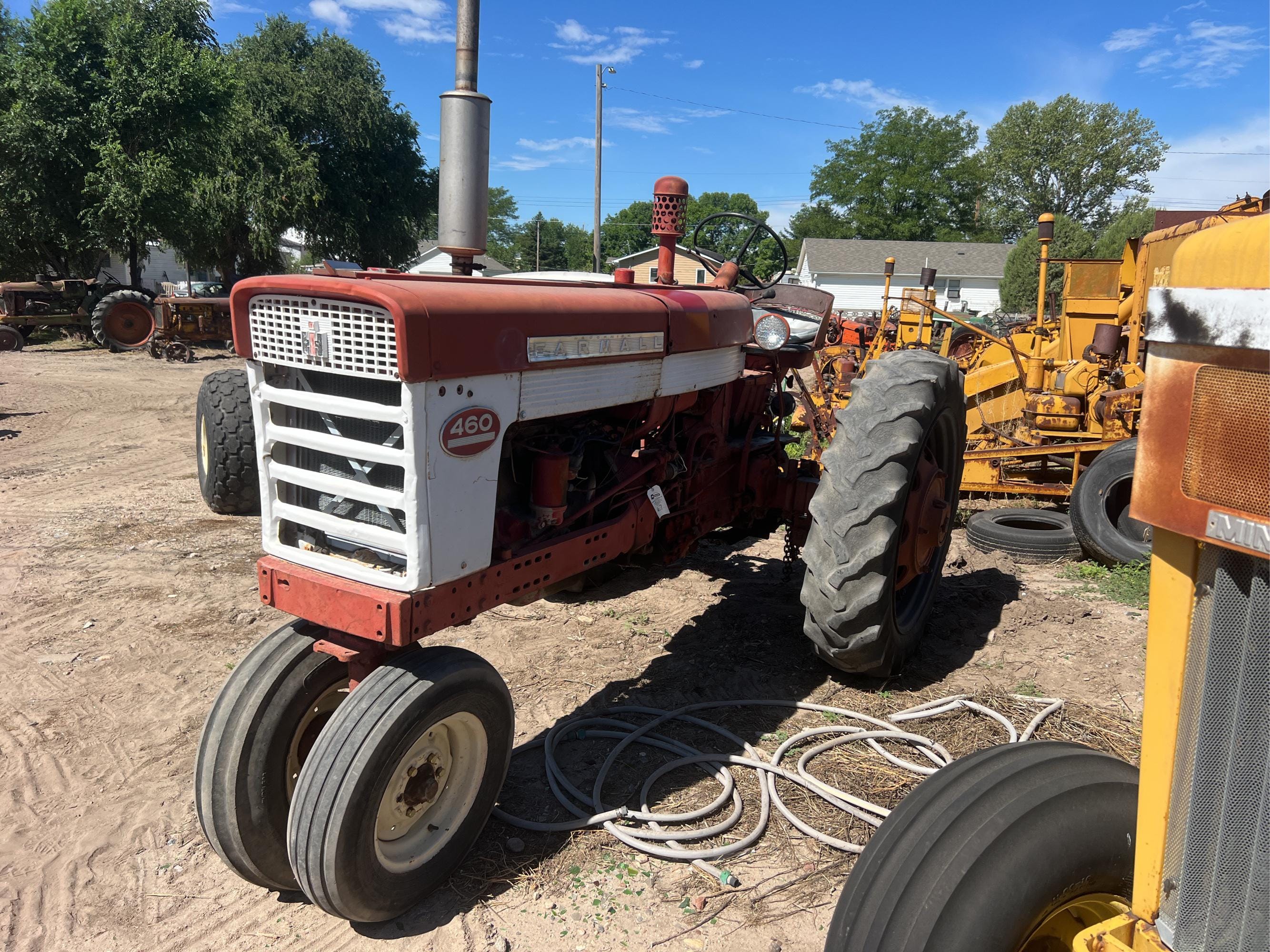 Main image Farmall 460