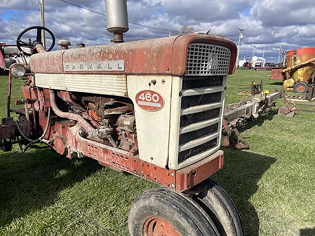 Image of Farmall 460 equipment image 1