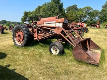Main image Farmall 460