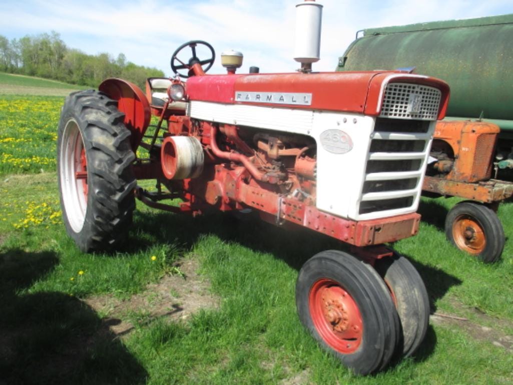 Main image Farmall 460