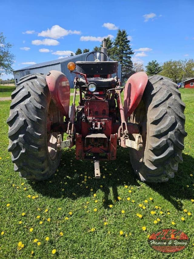 Image of International Harvester 544 equipment image 2