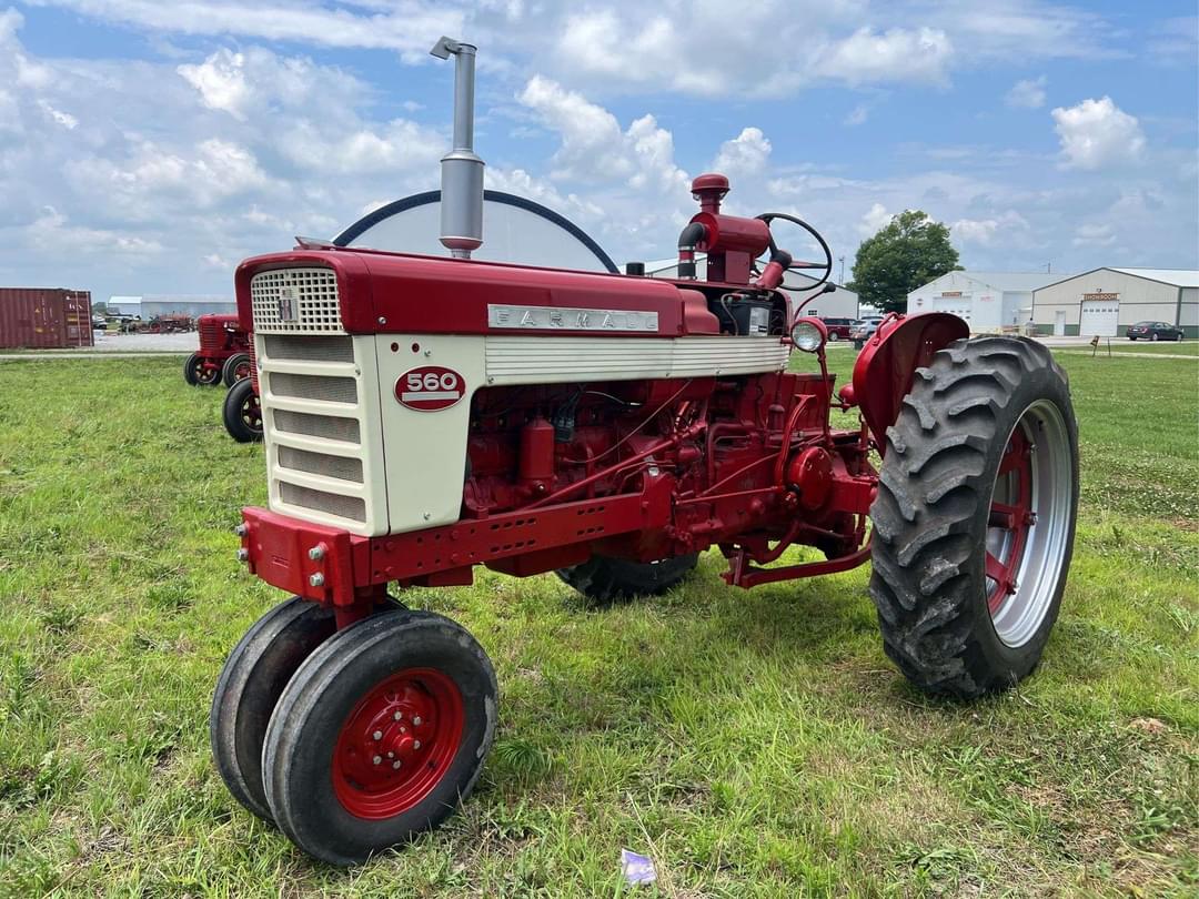 Image of Farmall 560  Primary image