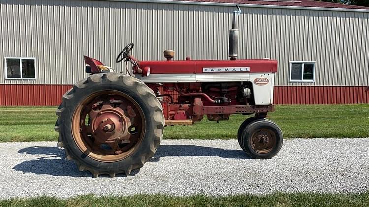 Farmall 560  Equipment Image0