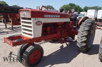 Main image International Harvester 560