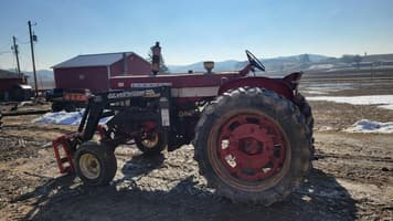 Main image Farmall 560
