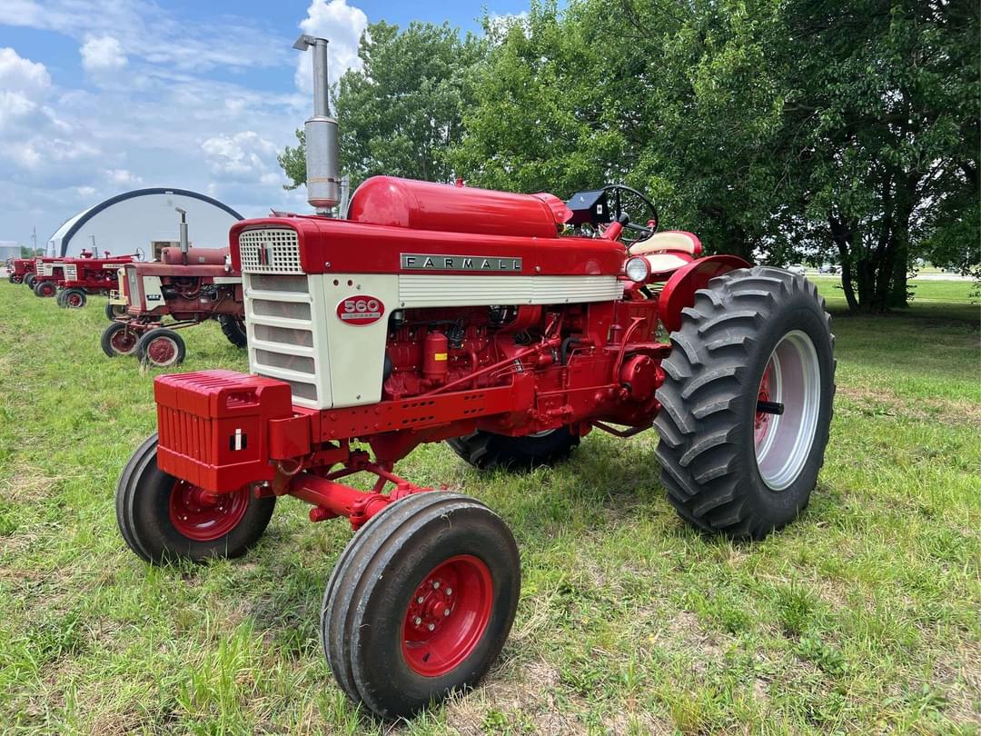 Image of Farmall 560  Primary image
