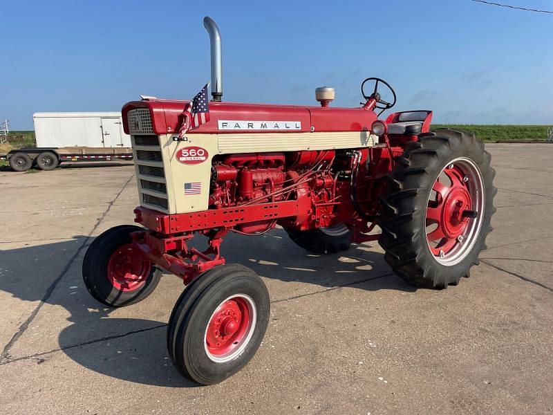 Image of Farmall 560  Primary image