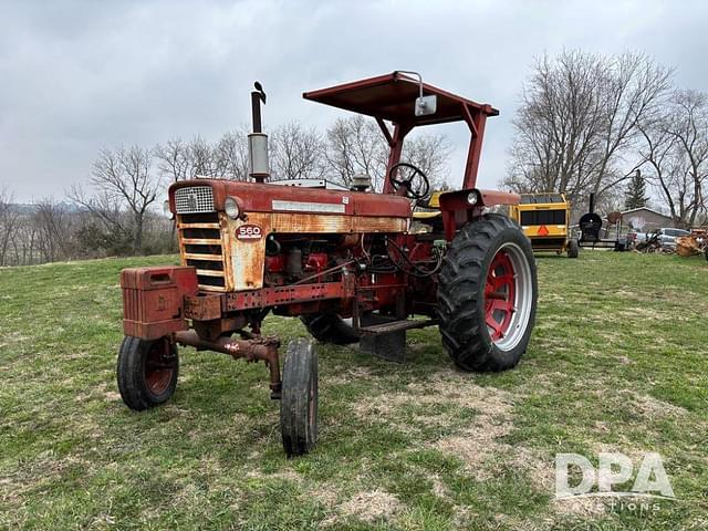 Image of Farmall 560  equipment image 1