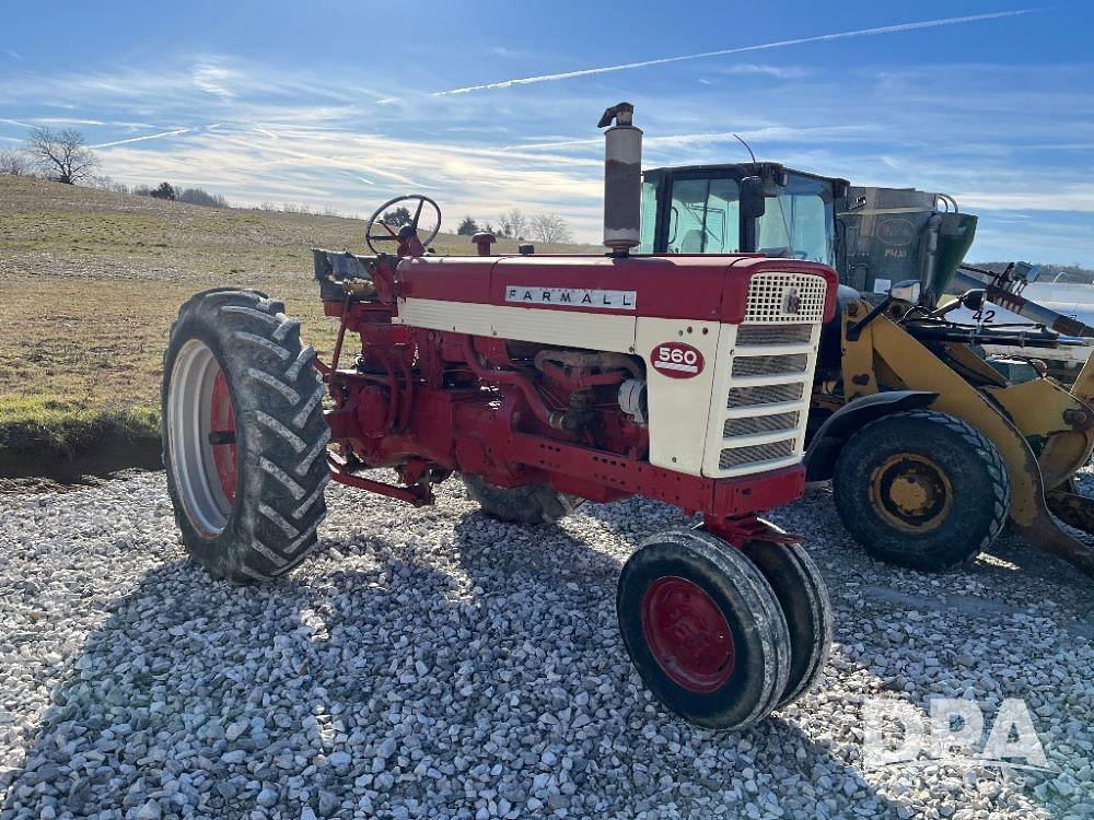 Image of Farmall 560  Primary image