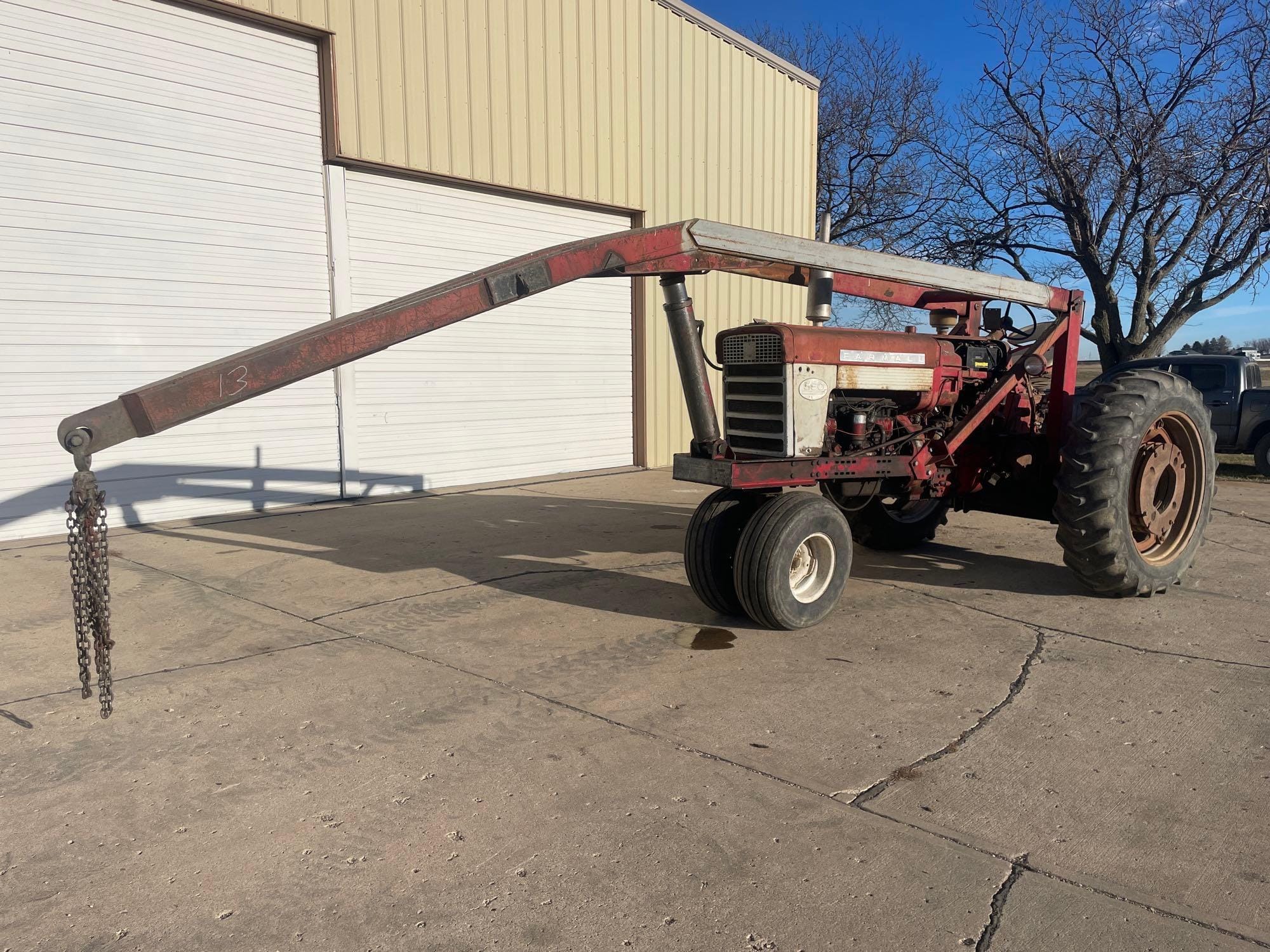 Main image International Harvester 560