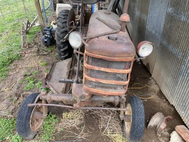 Image of Farmall Cub equipment image 3
