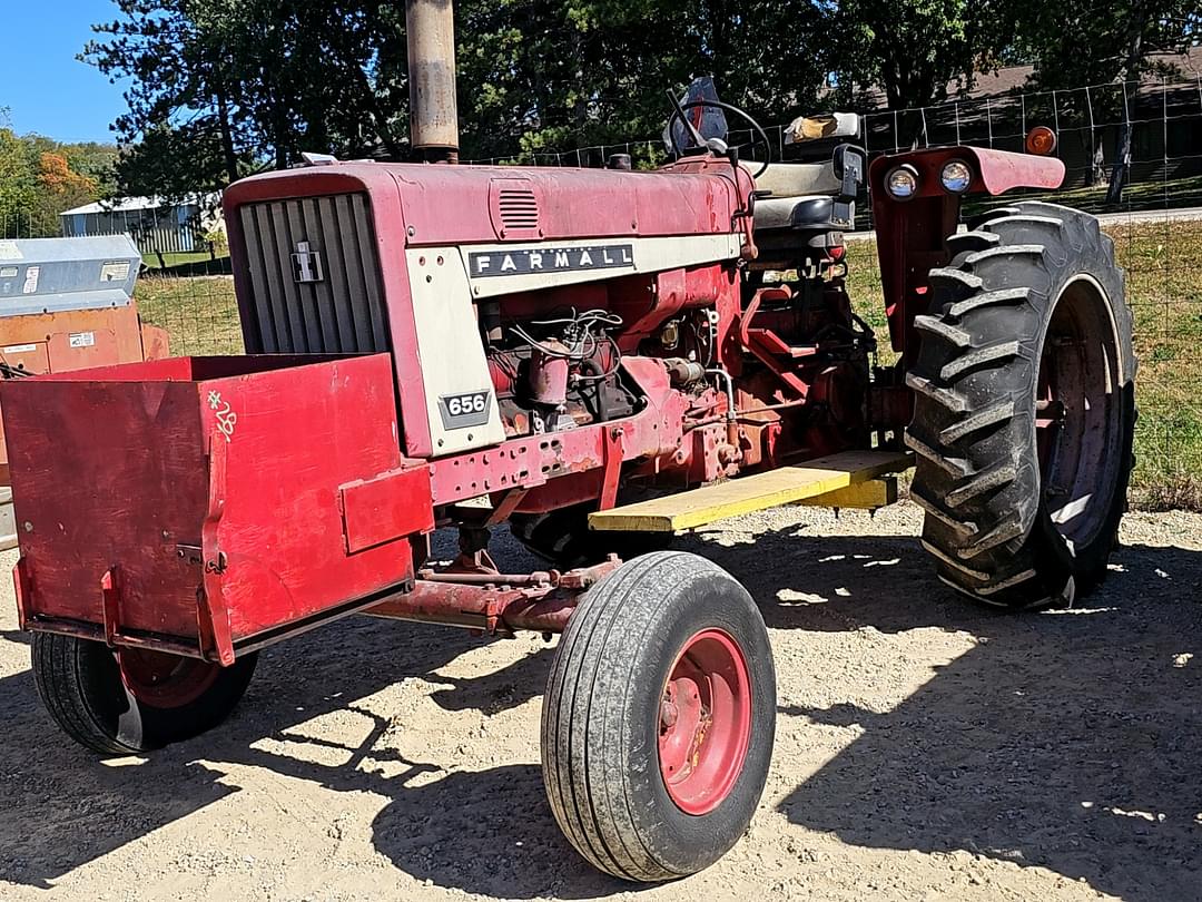 Image of Farmall 656 Primary image