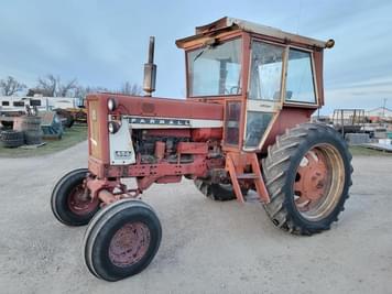 Main image Farmall 656