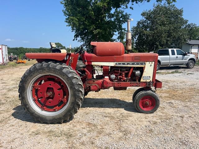 Image of Farmall 656 equipment image 4