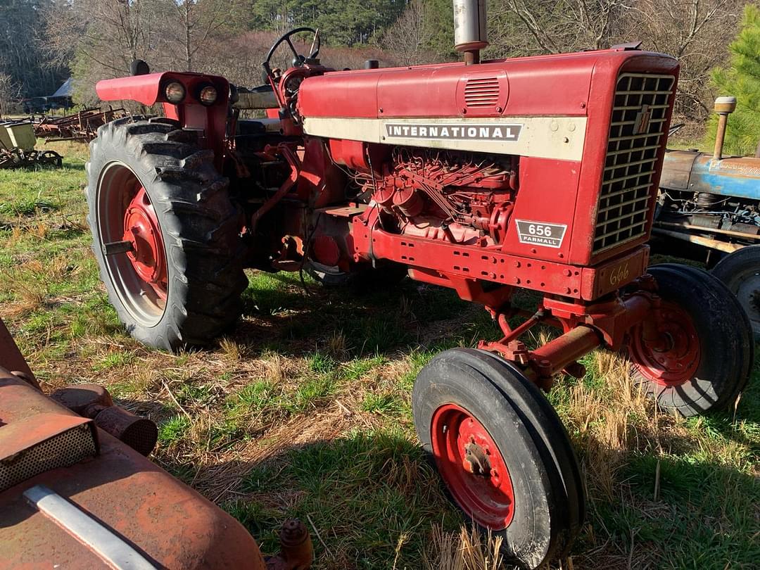 Image of Farmall 656 Primary image