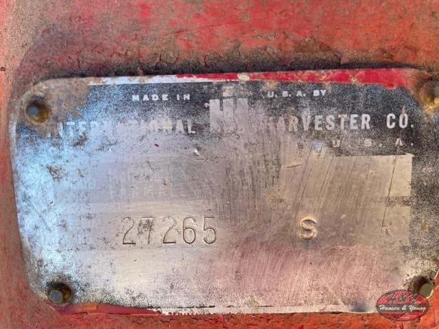 Image of Farmall 656 equipment image 1