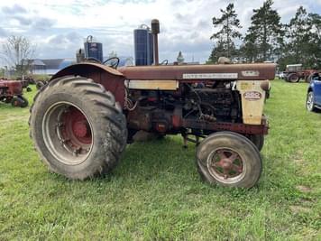 Main image International Harvester 660