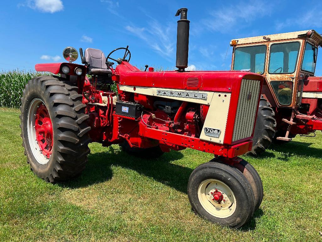 Image of Farmall 706 Primary image