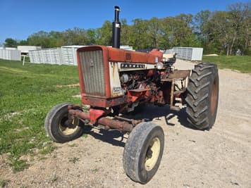 Main image Farmall 706