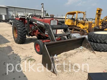 Main image International Harvester 806