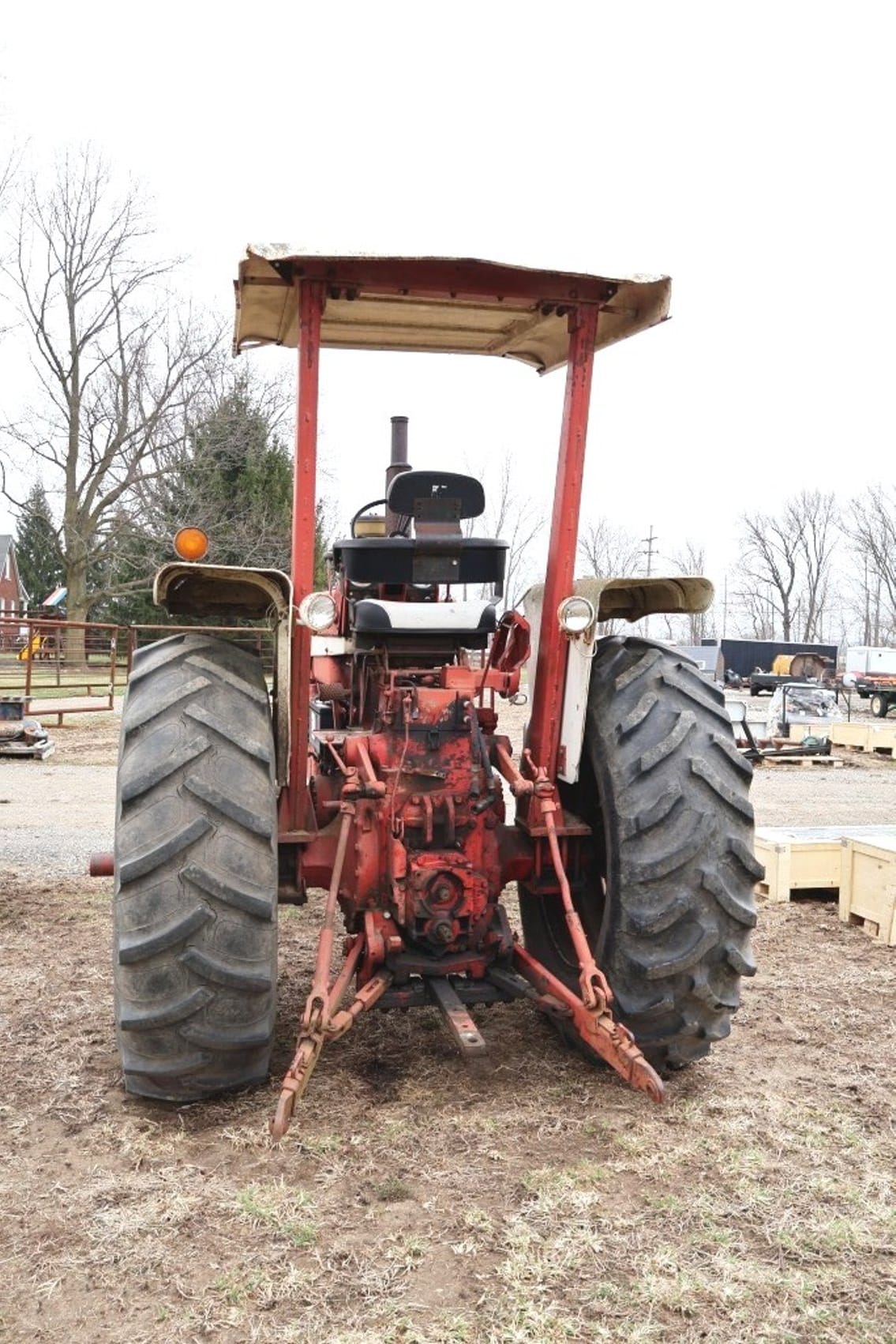 Farmall 806 Equipment Image0