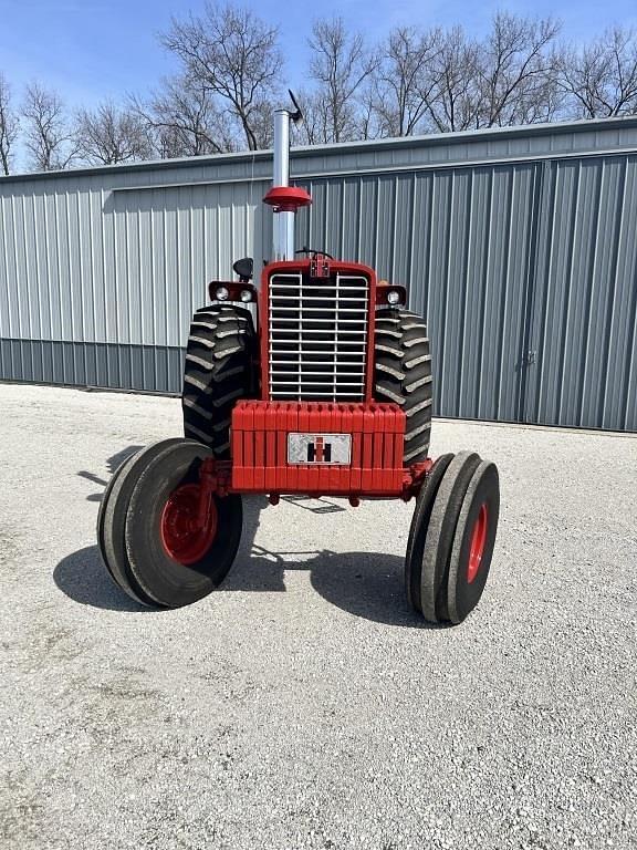 Image of International Harvester 856 equipment image 3