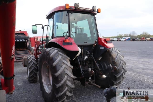 Image of Case IH Farmall 95 equipment image 2