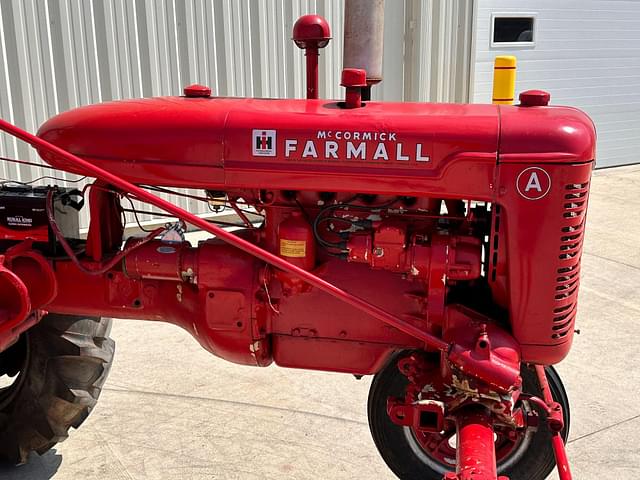 Image of Farmall A equipment image 2