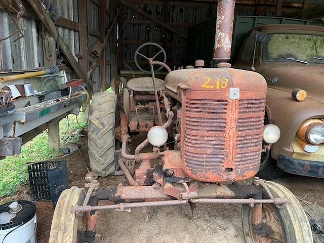 Image of Farmall A equipment image 1