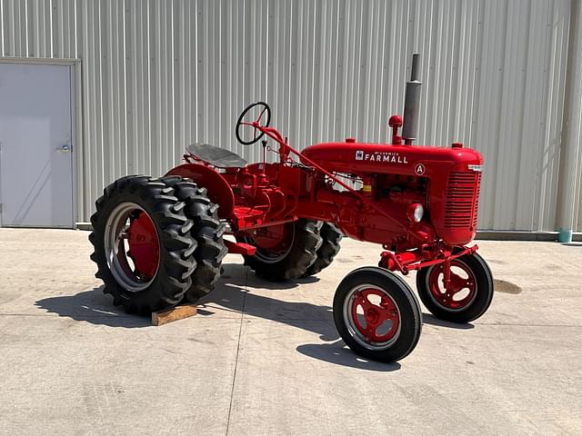 Image of Farmall A equipment image 1