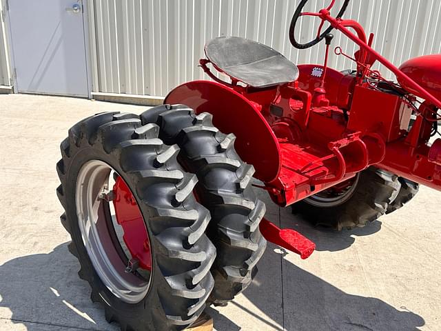 Image of Farmall A equipment image 4