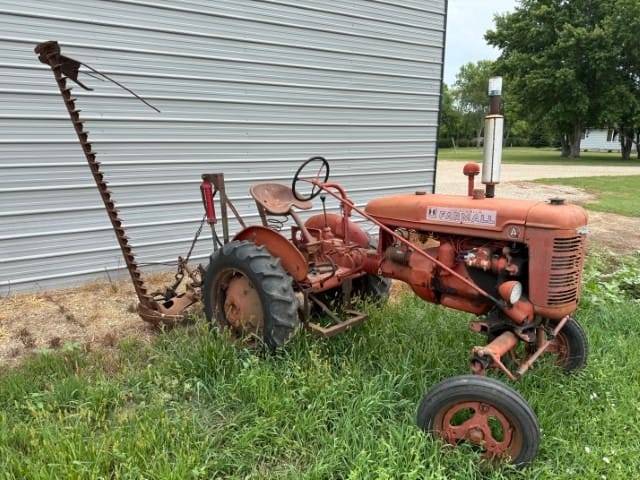 1945 Farmall A Equipment Image0