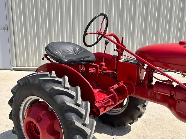 Image of Farmall A equipment image 1