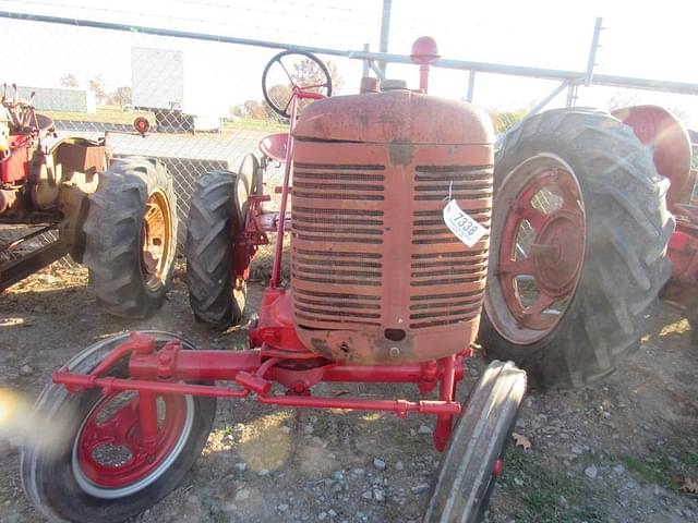 Image of Farmall A equipment image 2