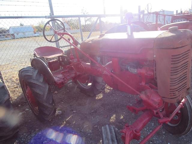 Image of Farmall A equipment image 3