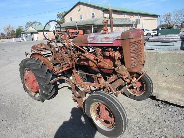 Image of Farmall A equipment image 1