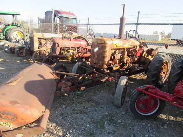 Image of Farmall A equipment image 1