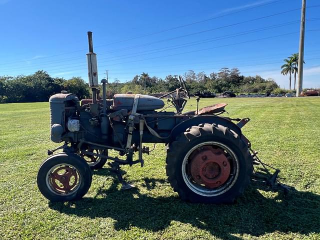 Image of Farmall A equipment image 3