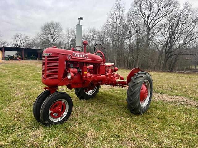 Image of Farmall B equipment image 1