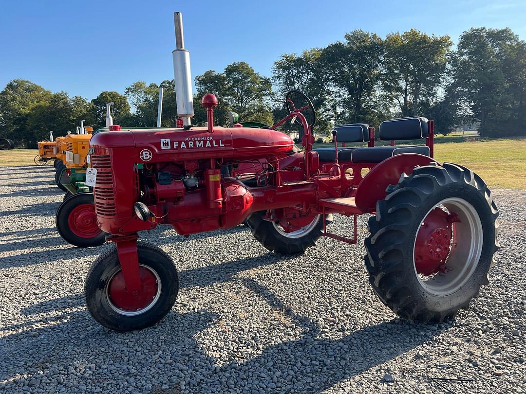 Image of Farmall B Primary image