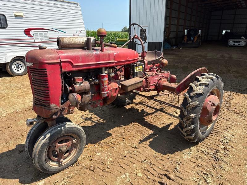 Image of Farmall B Primary image