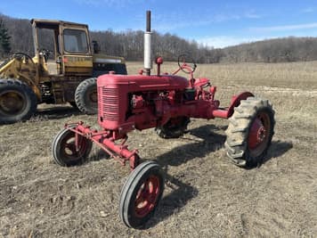 Main image Farmall B