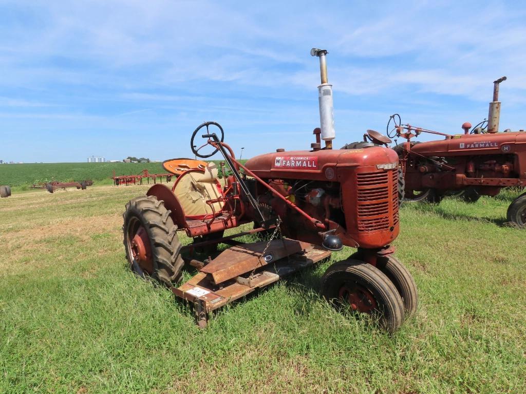 Image of Farmall B Primary image