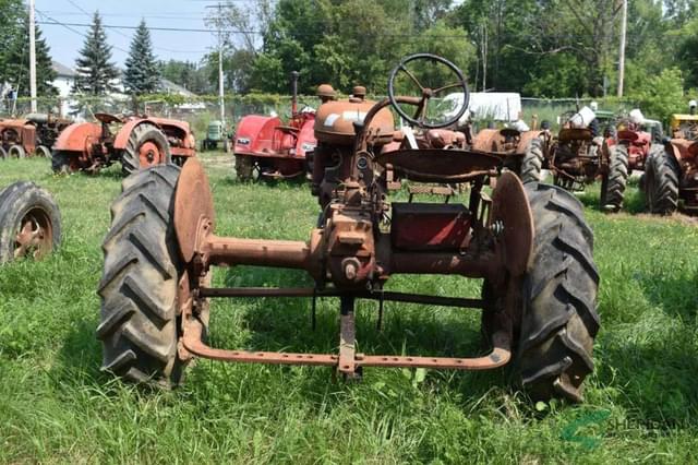 Image of Farmall BN equipment image 2