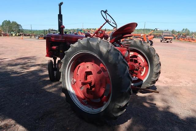 Image of Farmall C equipment image 2