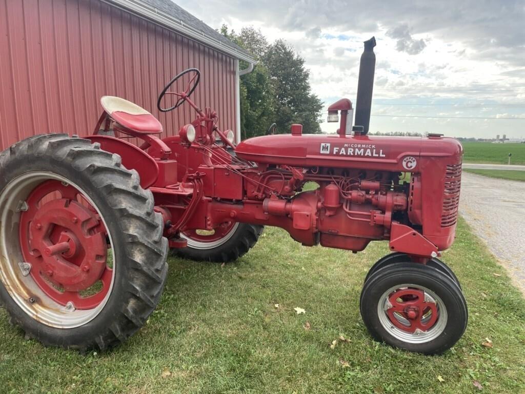 Image of Farmall C Image 1