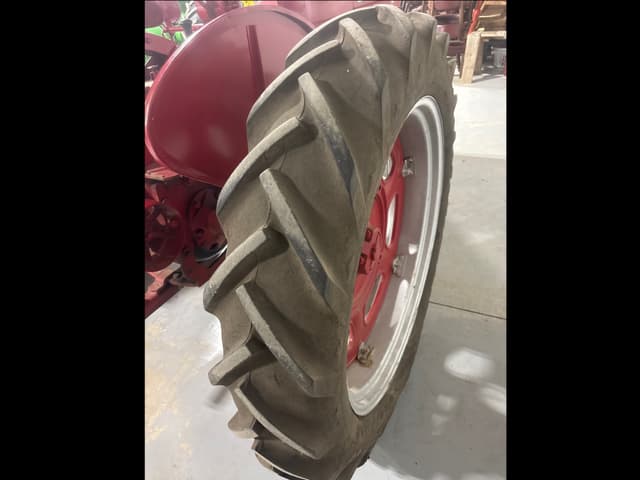 Image of Farmall C equipment image 4